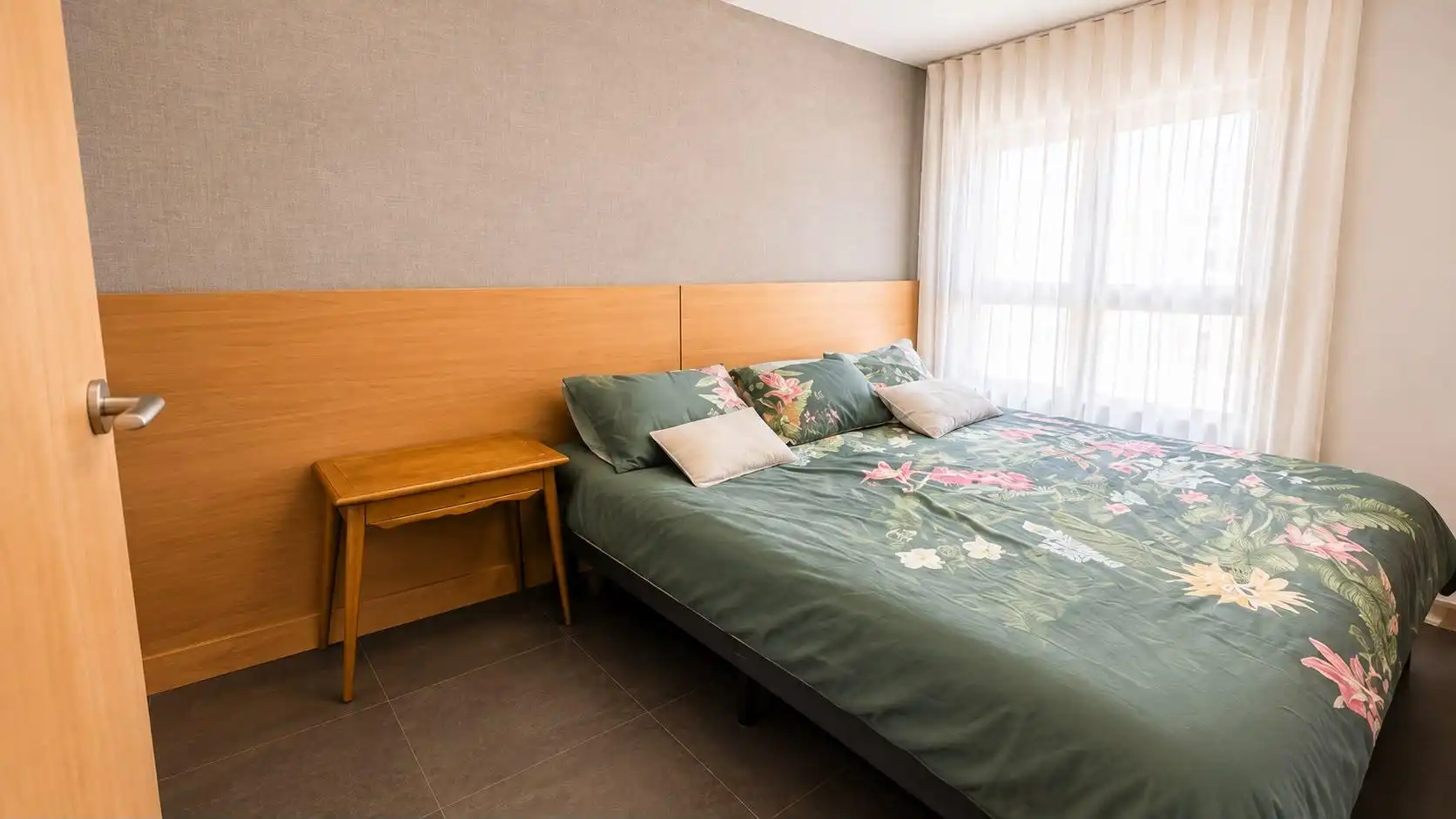 Habitación de Piso en venta en Valencia con Aire acondicionado, Calefacción y Jardín privado