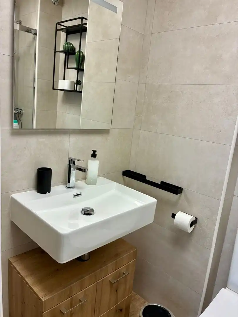 Baño de Apartamento en venta en Conil de la Frontera con Aire acondicionado, Calefacción y Terraza