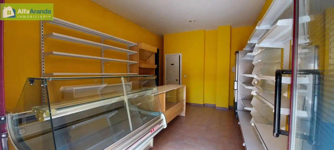 Gewerbefläche zur Miete in Avenida FERIAL 15, imagen 5