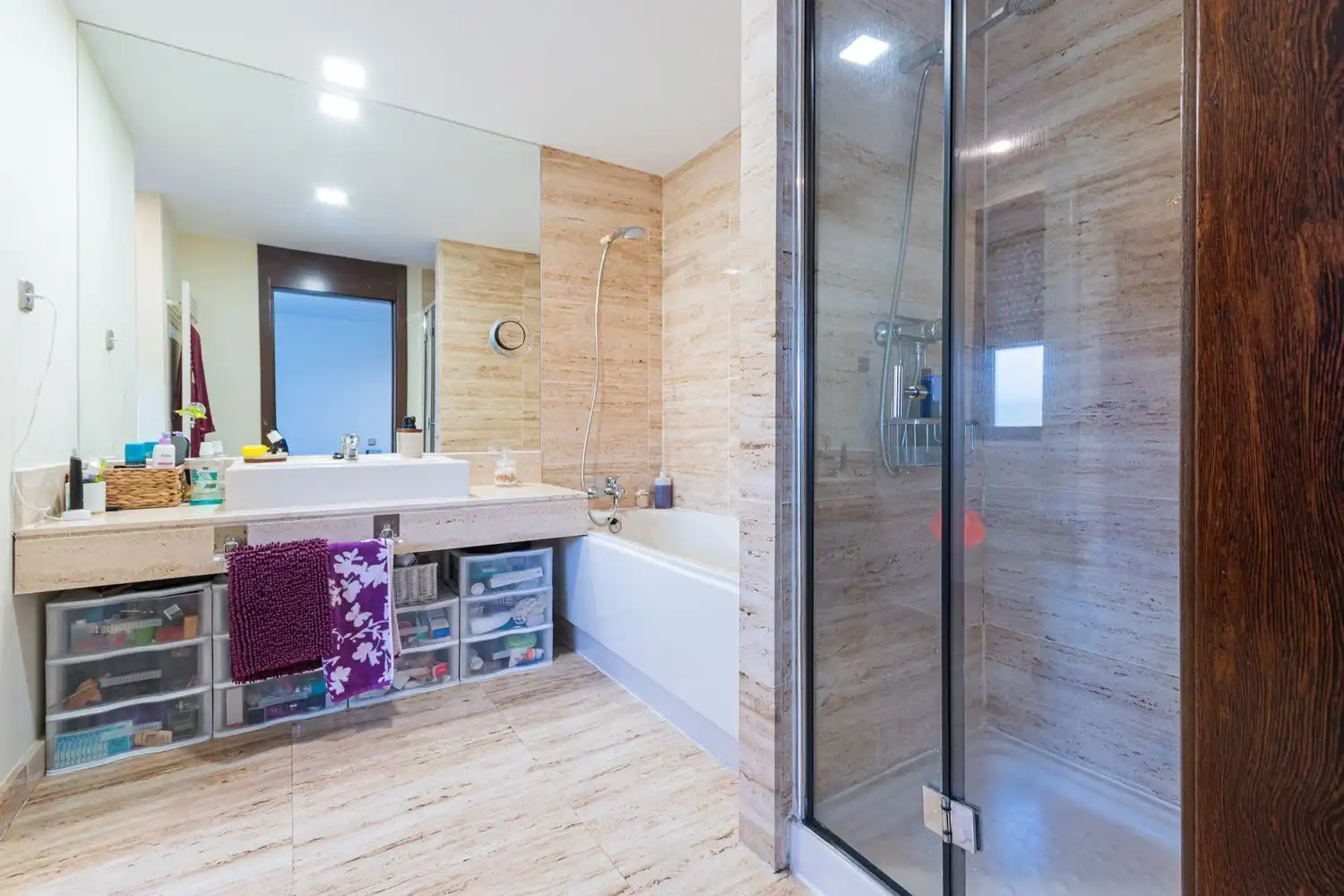 Bathroom of Detached homes for sale in Fuenlabrada  with Air Conditioner, Heating and Storage room