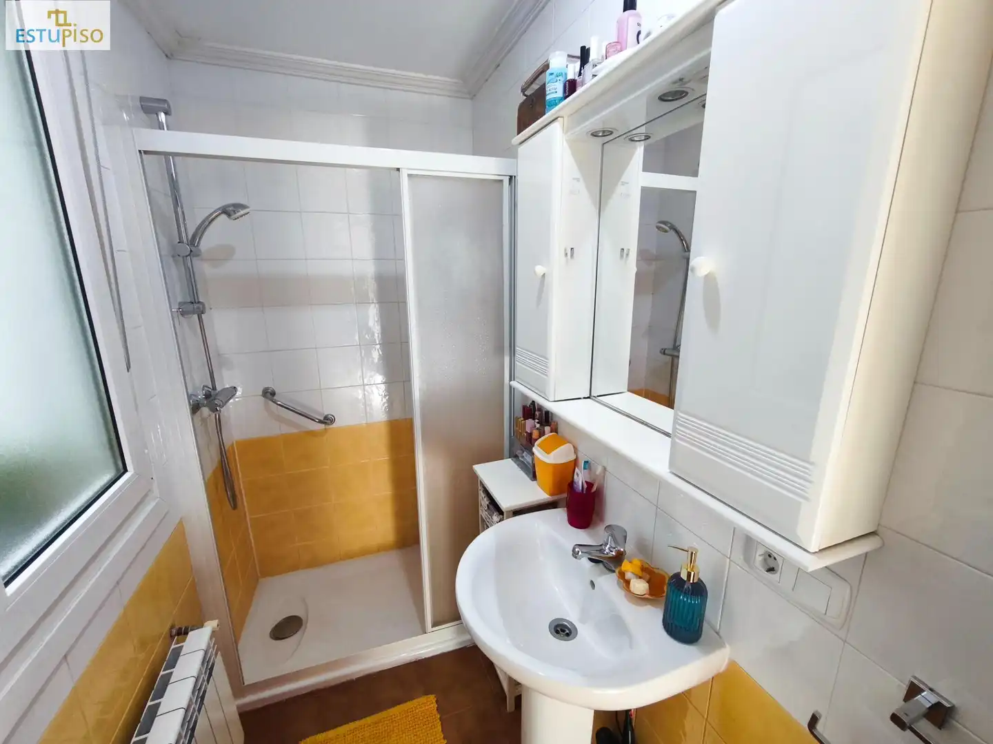 Bathroom of Flat for sale in Vitoria - Gasteiz  with Heating, Terrace and Storage room