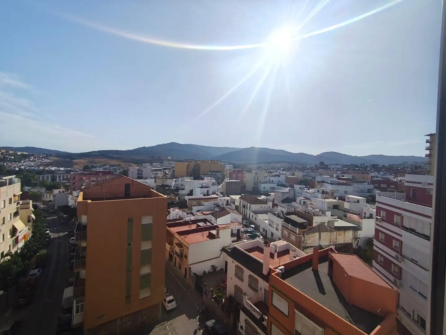 Vista exterior de Piso de alquiler en Algeciras con Aire acondicionado y Amueblado