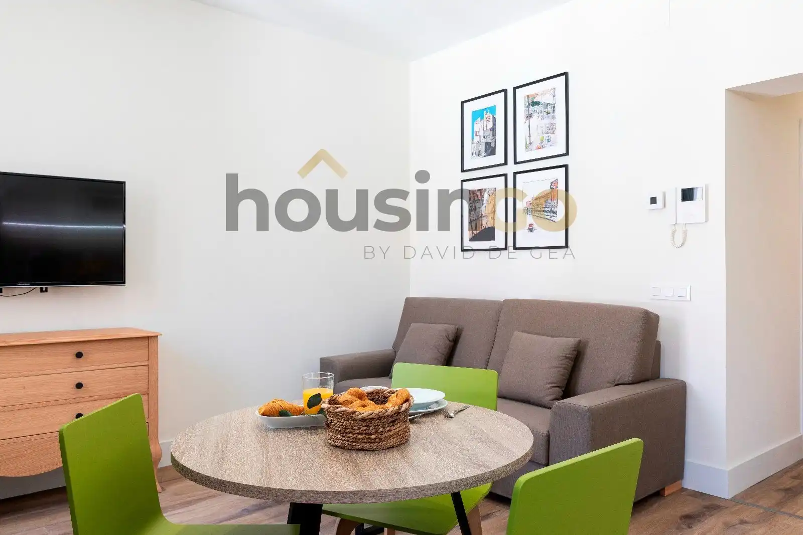 Living room of Flat for rent in Madrid  with Air Conditioner, Heating and Terrace