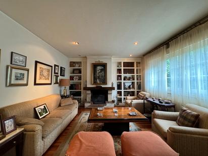 Haus oder Chalet zum verkauf in Lugar Cacheiras, Teo