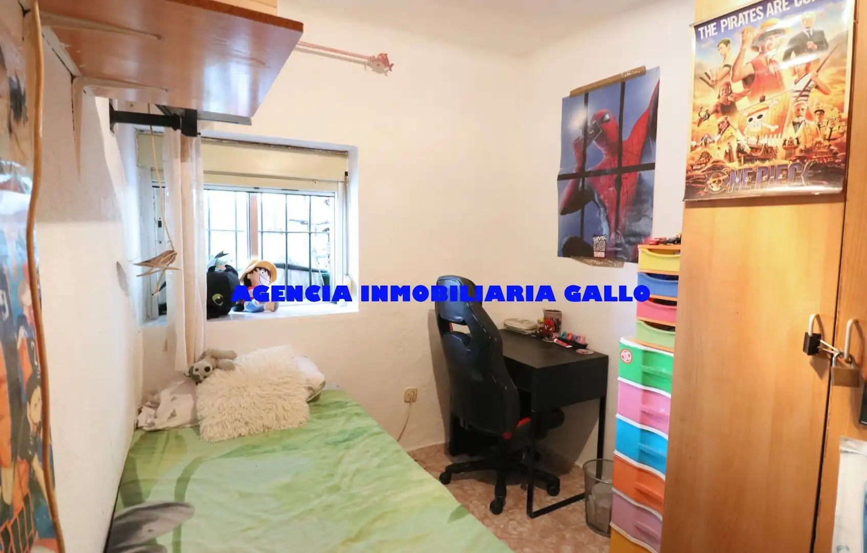 Bedroom of Flat for sale in Sevilla