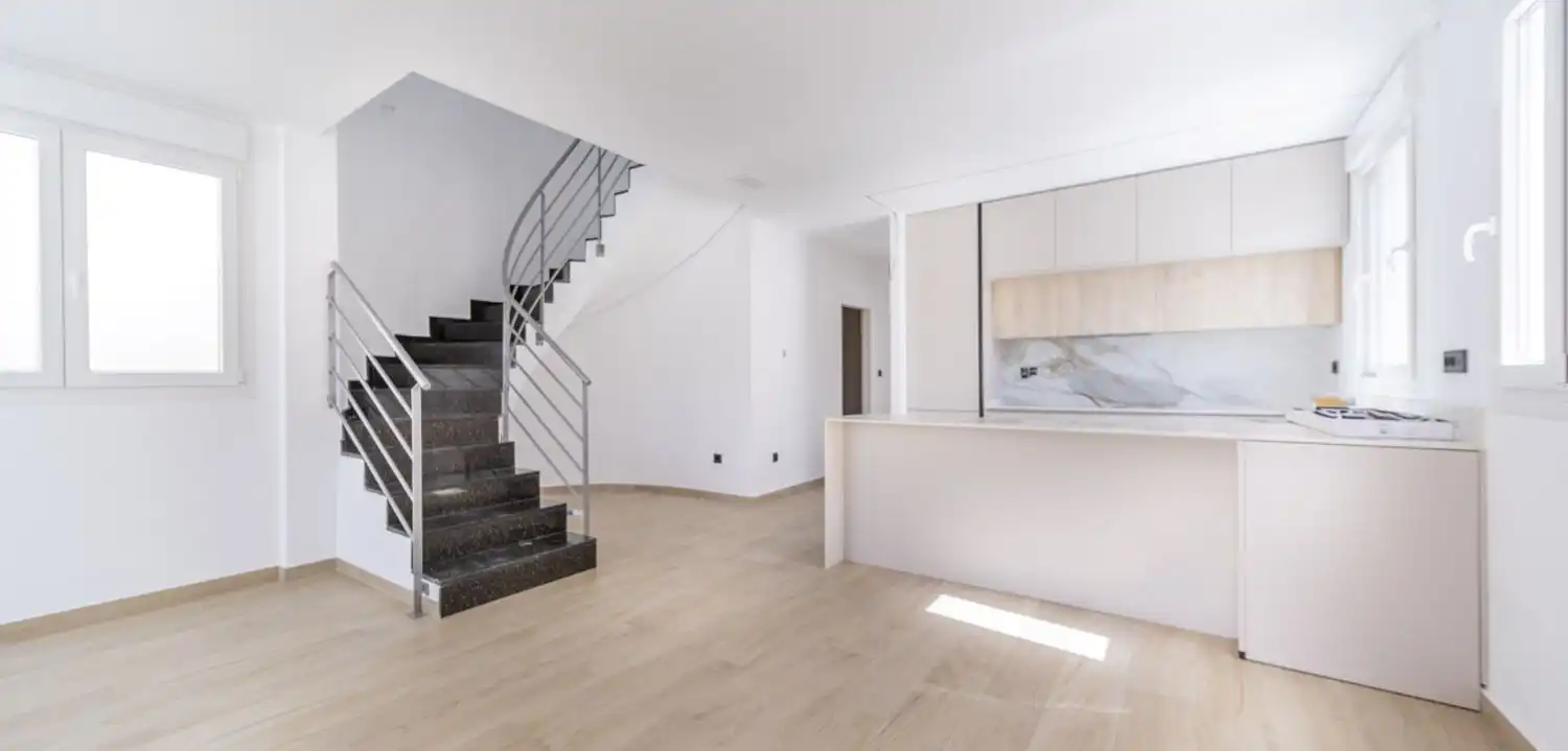 Detached house with terrace for sale in Nueva Torrevieja - Aguas Nuevas, imagen 3