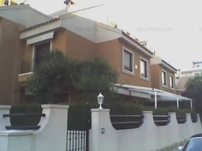 Bungalow avec piscine à vendre à Calle maribel perez ojeda