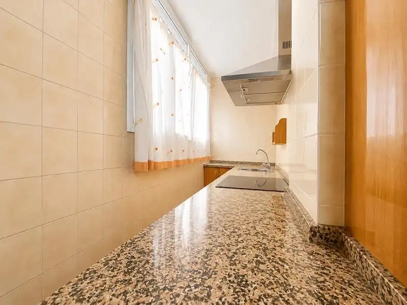 Cuina de Pis en venda en Málaga amb Aire condicionat, Calefacció i Terrassa