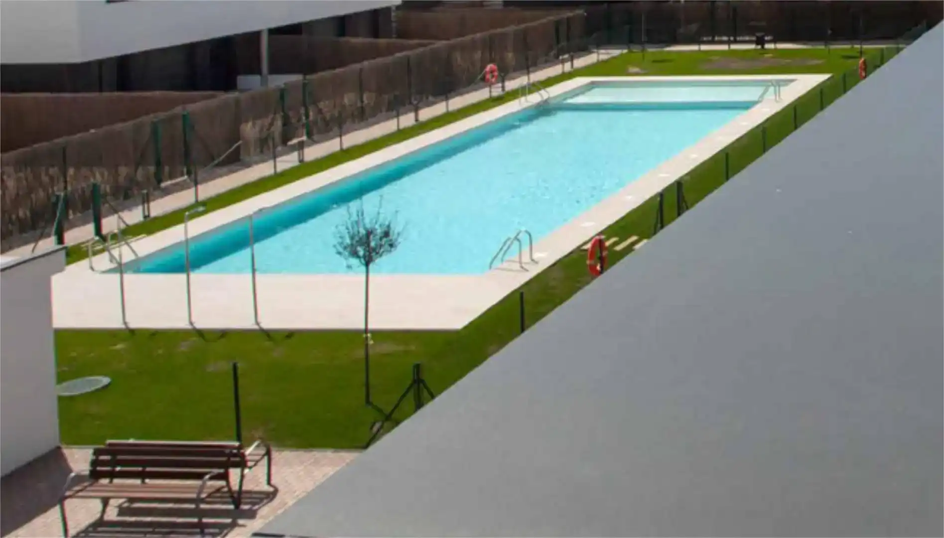 Swimming pool of Houses for sale in El Vendrell  with Air Conditioner, Swimming Pool and Balcony