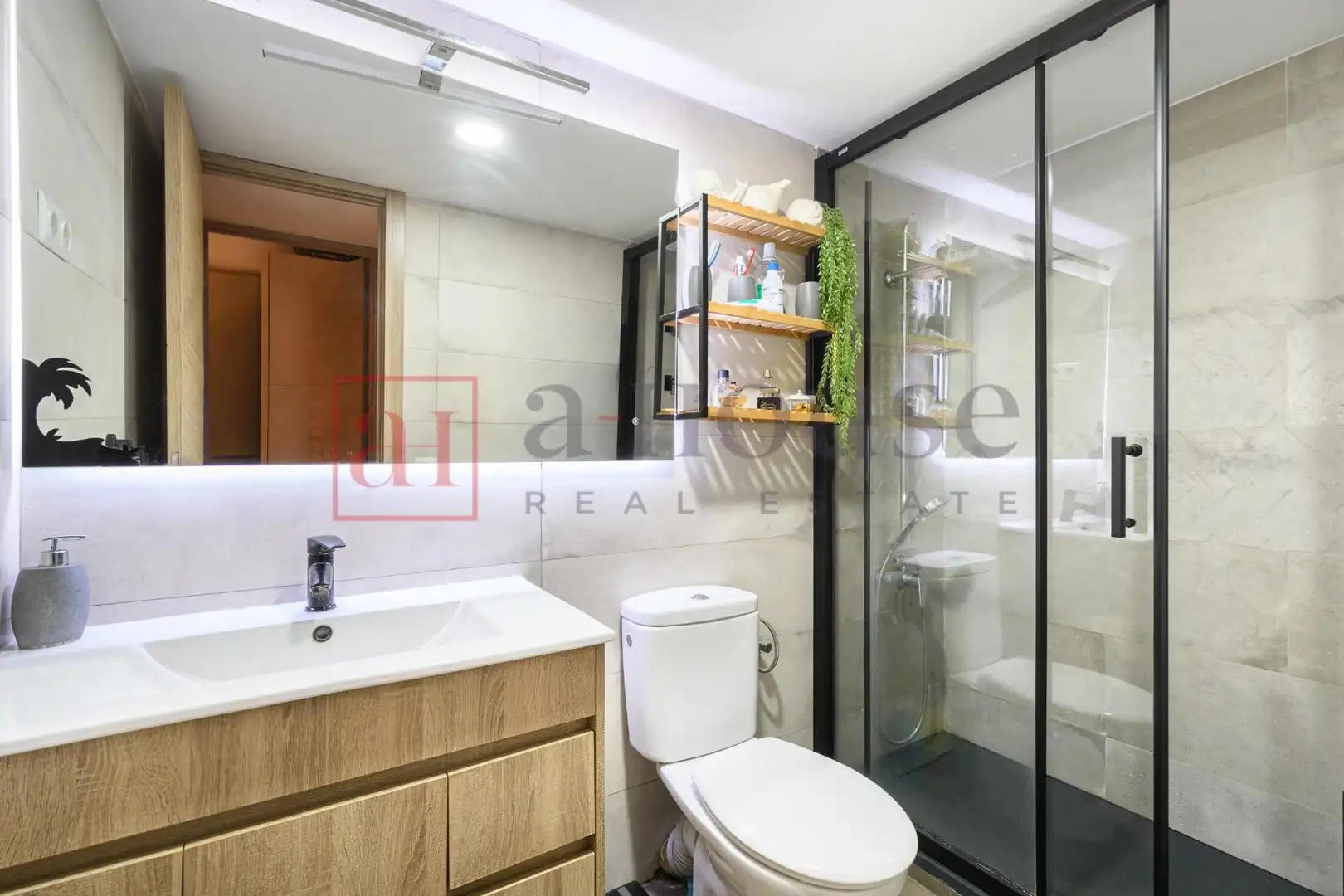 Appartamento con terrazza in vendita a Carrer del Comte d'Urgell, imagen 25