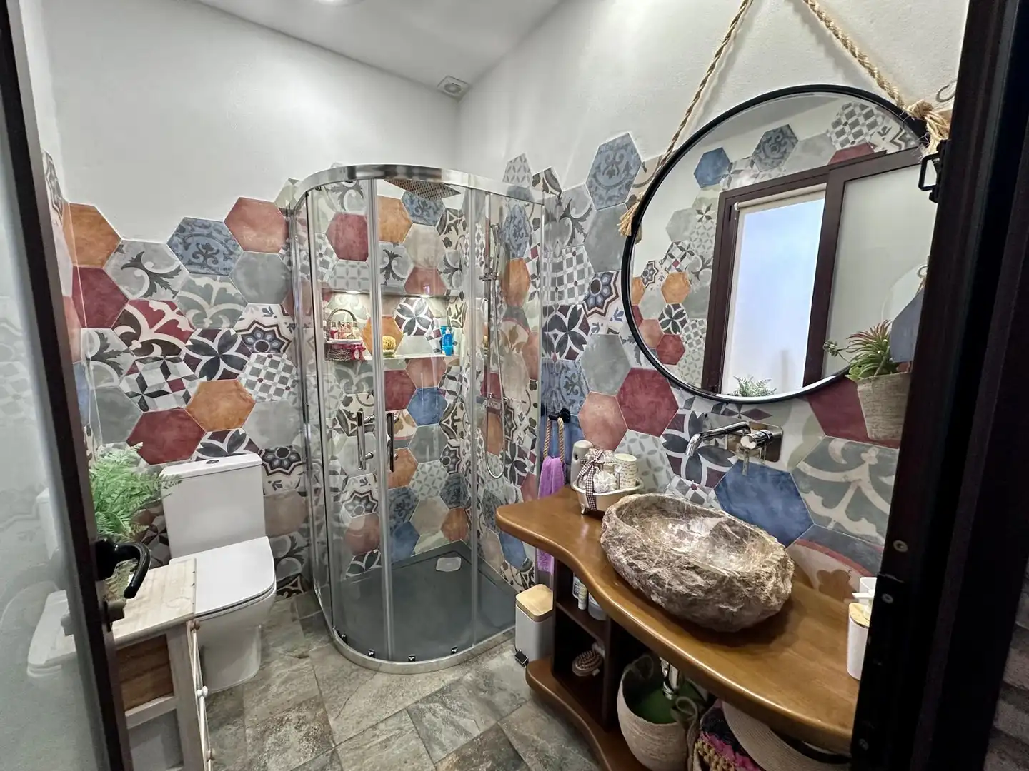 Baño de Casa o chalet en venta en Arenas de San Juan  con Aire acondicionado, Calefacción y Jardín privado