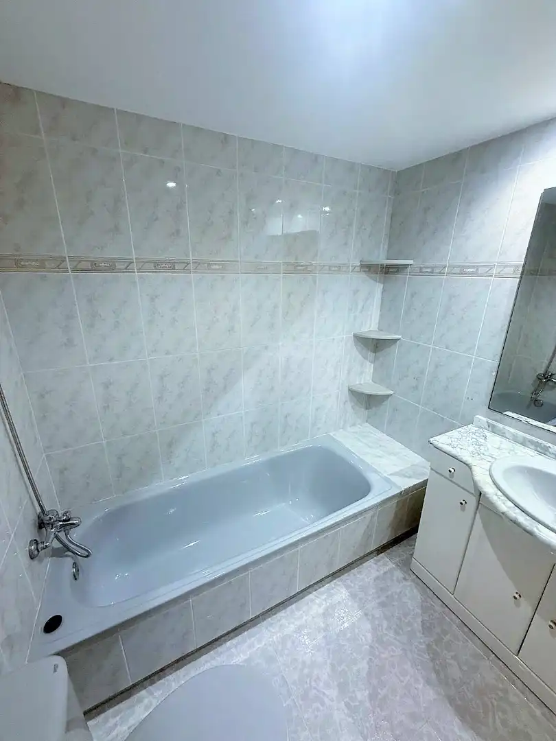 Appartamento con terrazza in affitto a Calle Maximiliano Thous, imagen 25