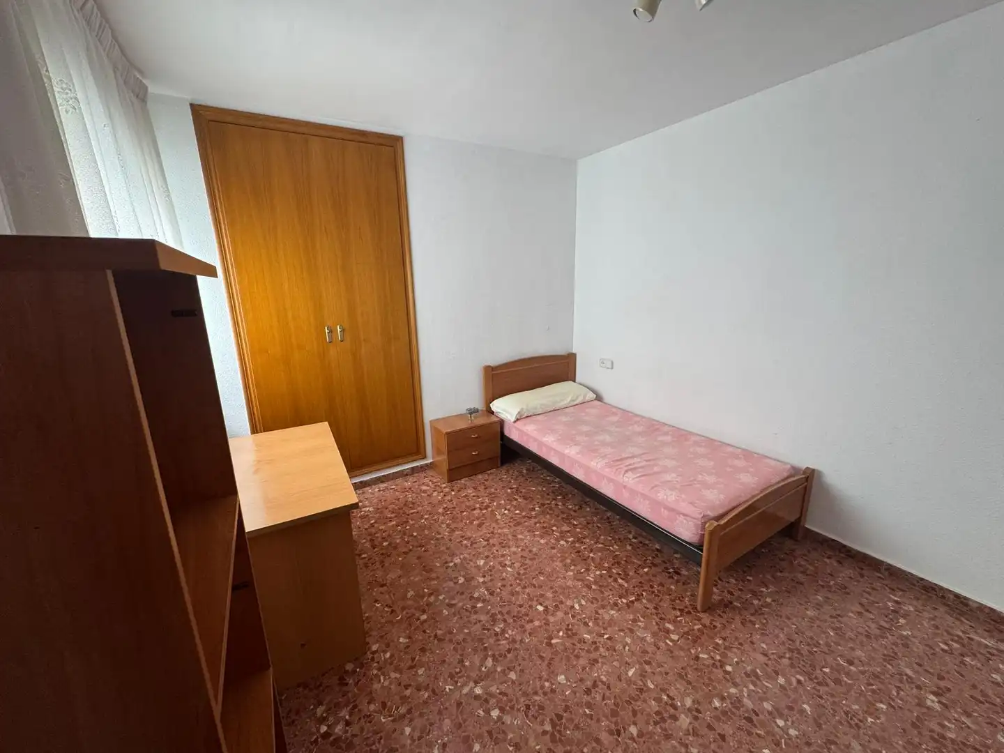 Bedroom of Flat for rent in Burjassot  with Furnished and Balcony