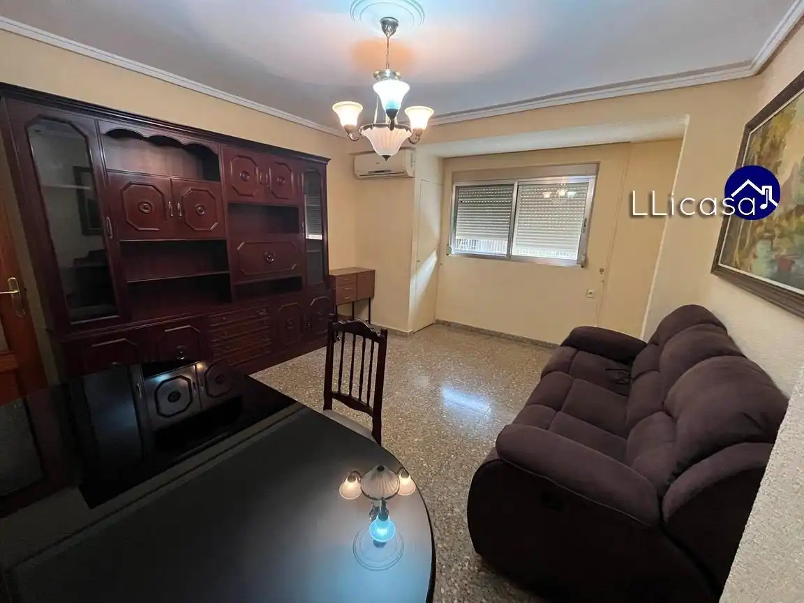 Sala d'estar de Pis en venda en Llíria amb Balcó