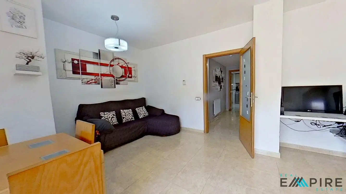 Wohnzimmer von Erdgeschoss zum Verkauf in Parla mit Heizung, Terrasse und Abstellraum