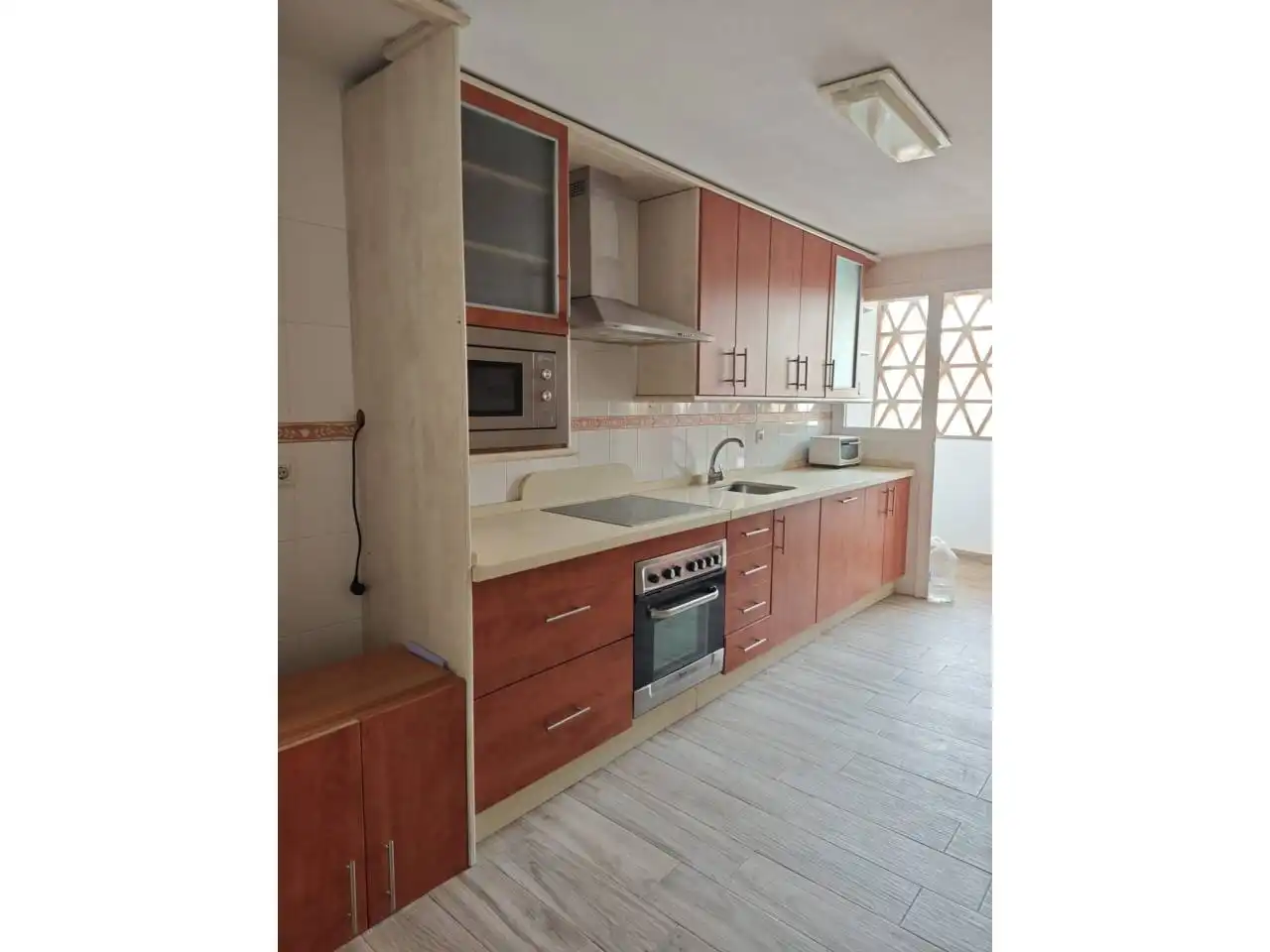 Cocina de Piso en venta en Vélez-Málaga