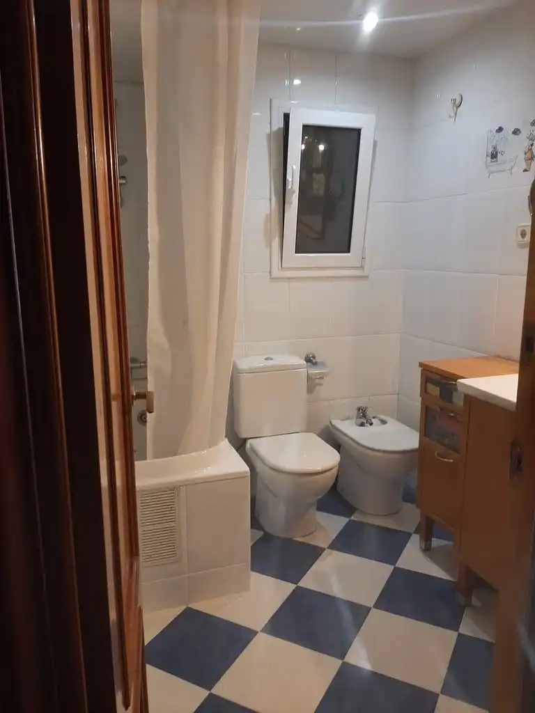 Baño de Piso en venta en Barcelona con Aire acondicionado, Calefacción y Terraza