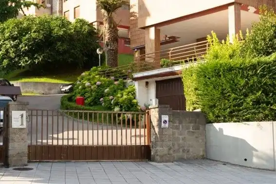Pis de lloguer a Valdenoja