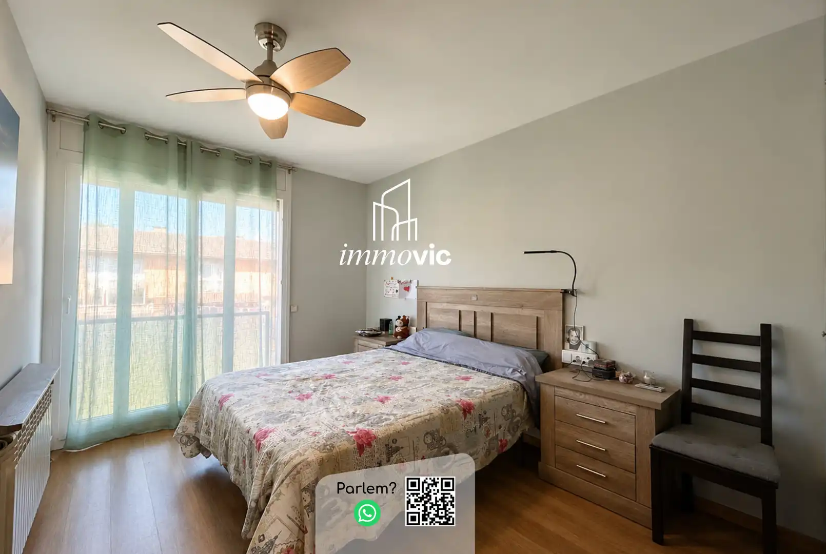 Bedroom of Detached homes for sale in Olot  with Heating, Private garden and Parquet flooring