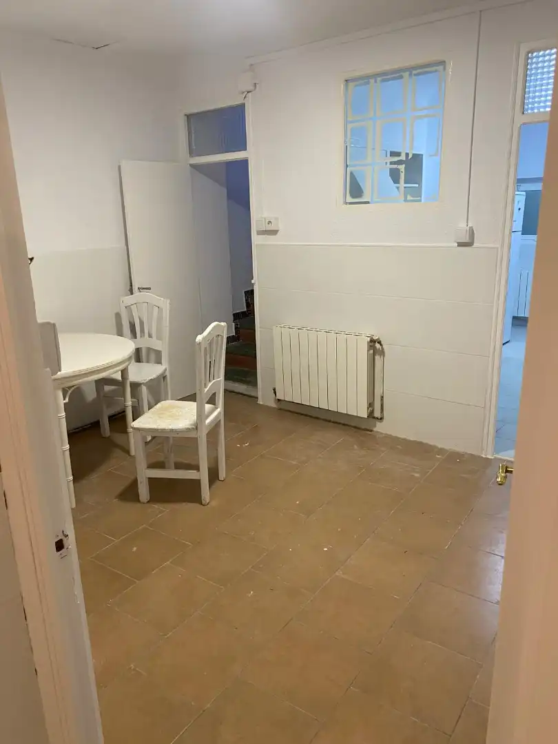 Haus oder Chalet zur Miete in Yecla mit Heizung, Ofen und Waschmaschine