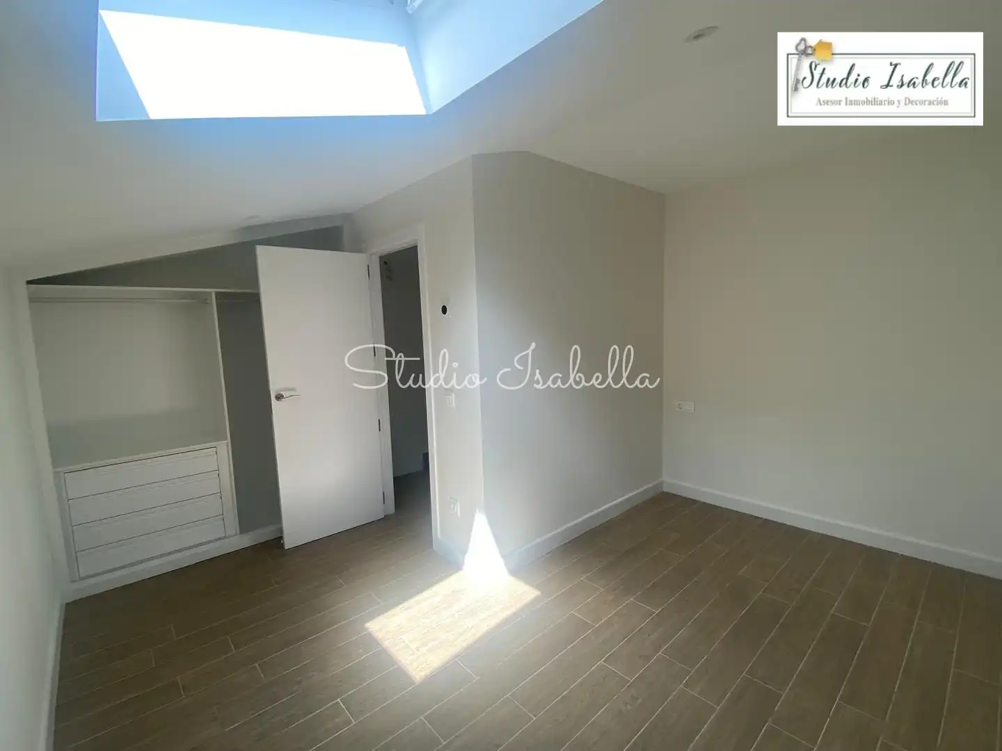 Habitación de Dúplex de alquiler en Toledo con Aire acondicionado, Calefacción y Terraza