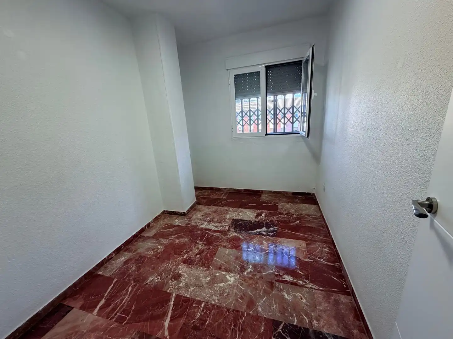 Habitación de Piso de alquiler en Granada con Aire acondicionado y Terraza