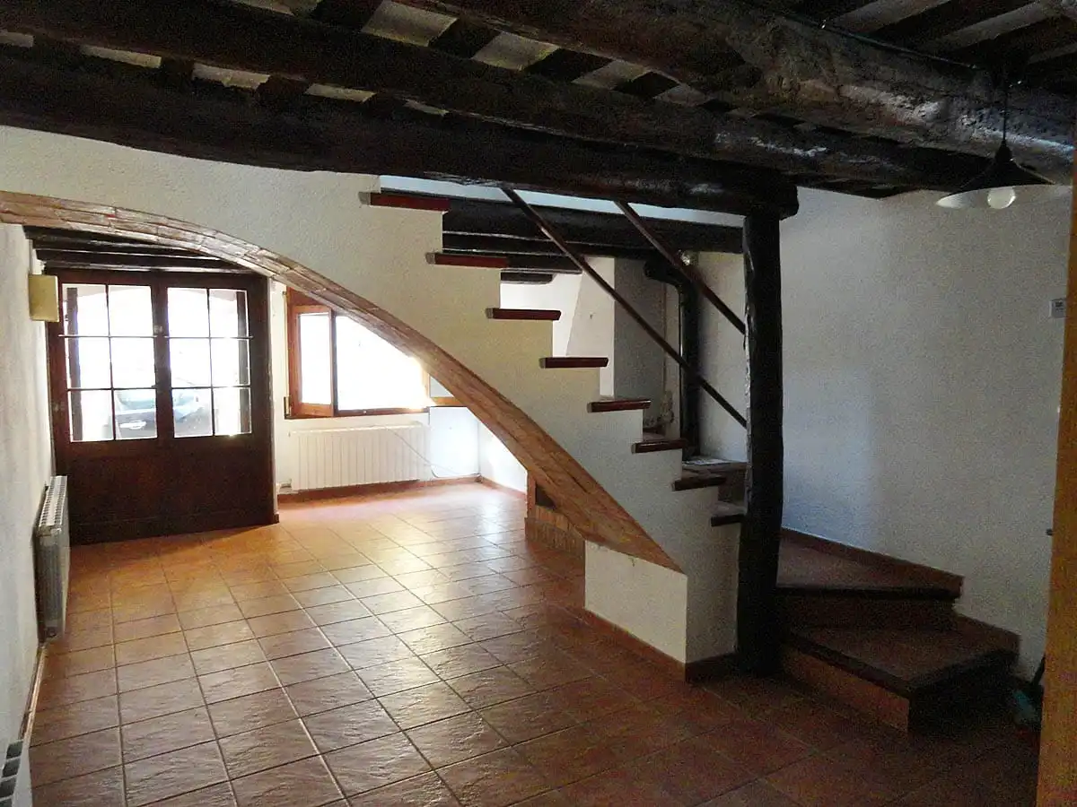 Einfamilien-Reihenhaus zum Verkauf in Moià mit Heizung, Terrasse und Balkon