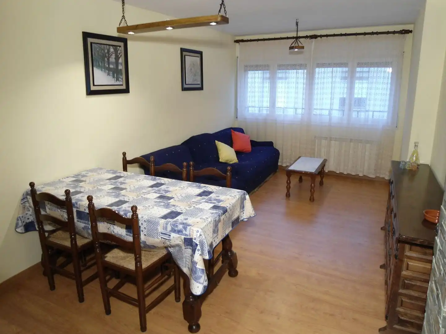 Flat with lift to rent in Carrer Font d'en Lleres 3, imagen 2