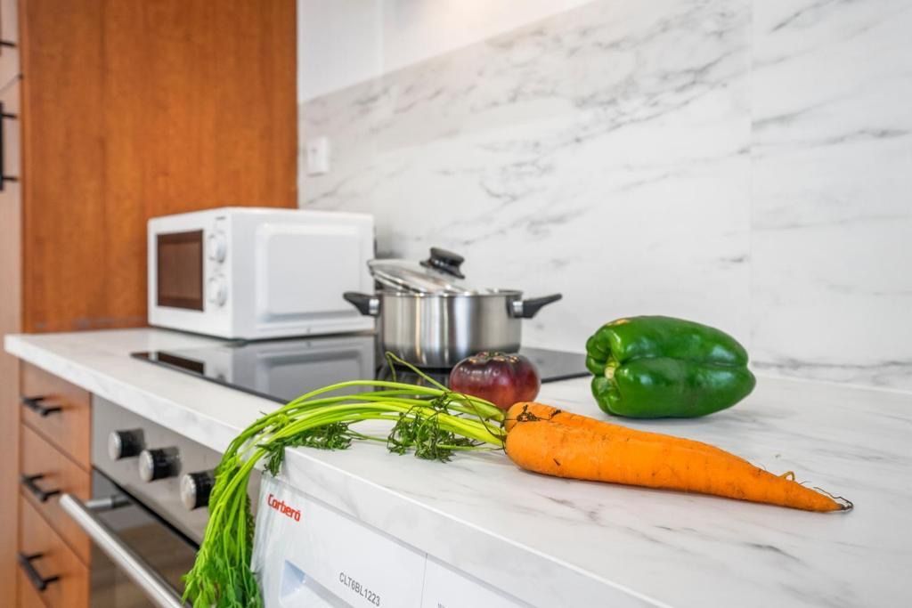 Kitchen of Flat to rent in Gijón   with Heating and Furnished