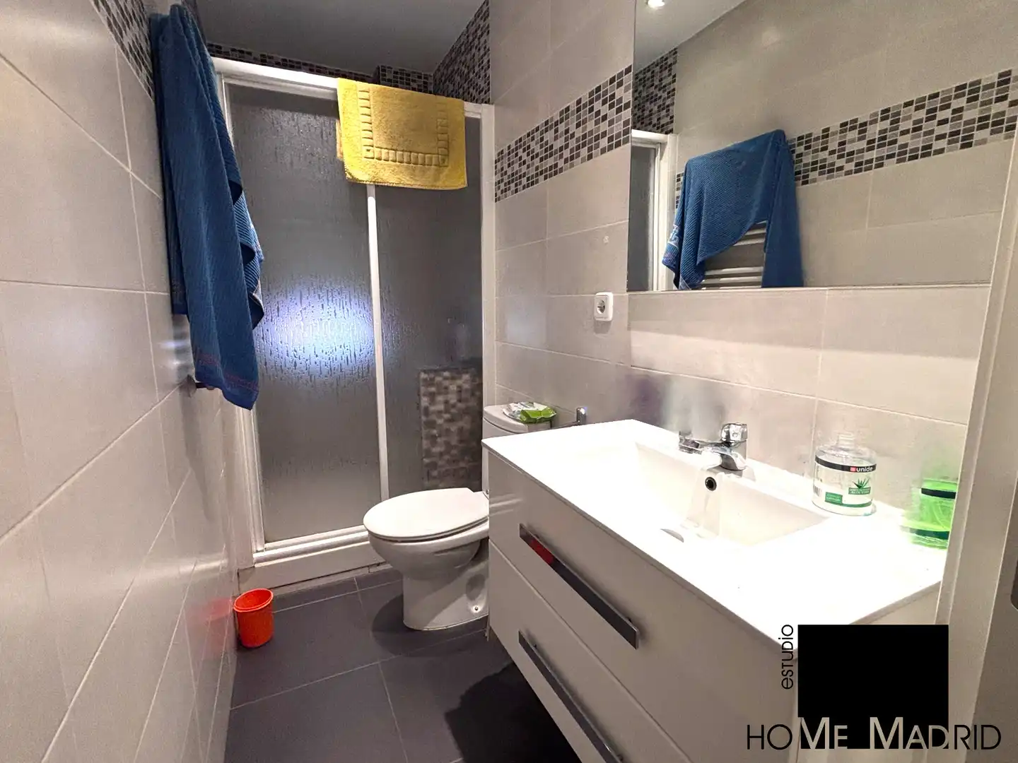 Baño de Piso en venta en Madrid con Calefacción y Parquet