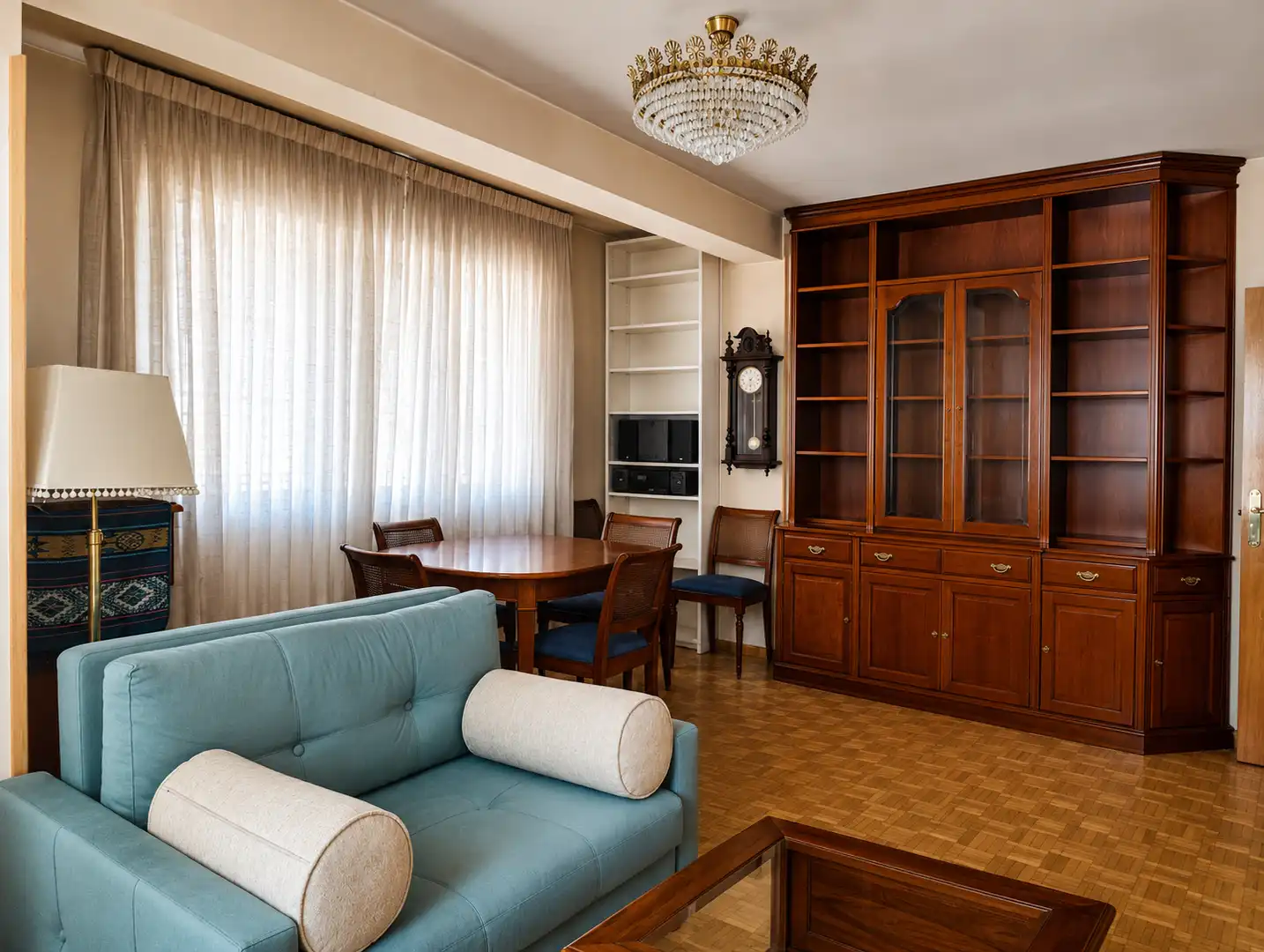 Sala d'estar de Pis en venda en Madrid amb Calefacció
