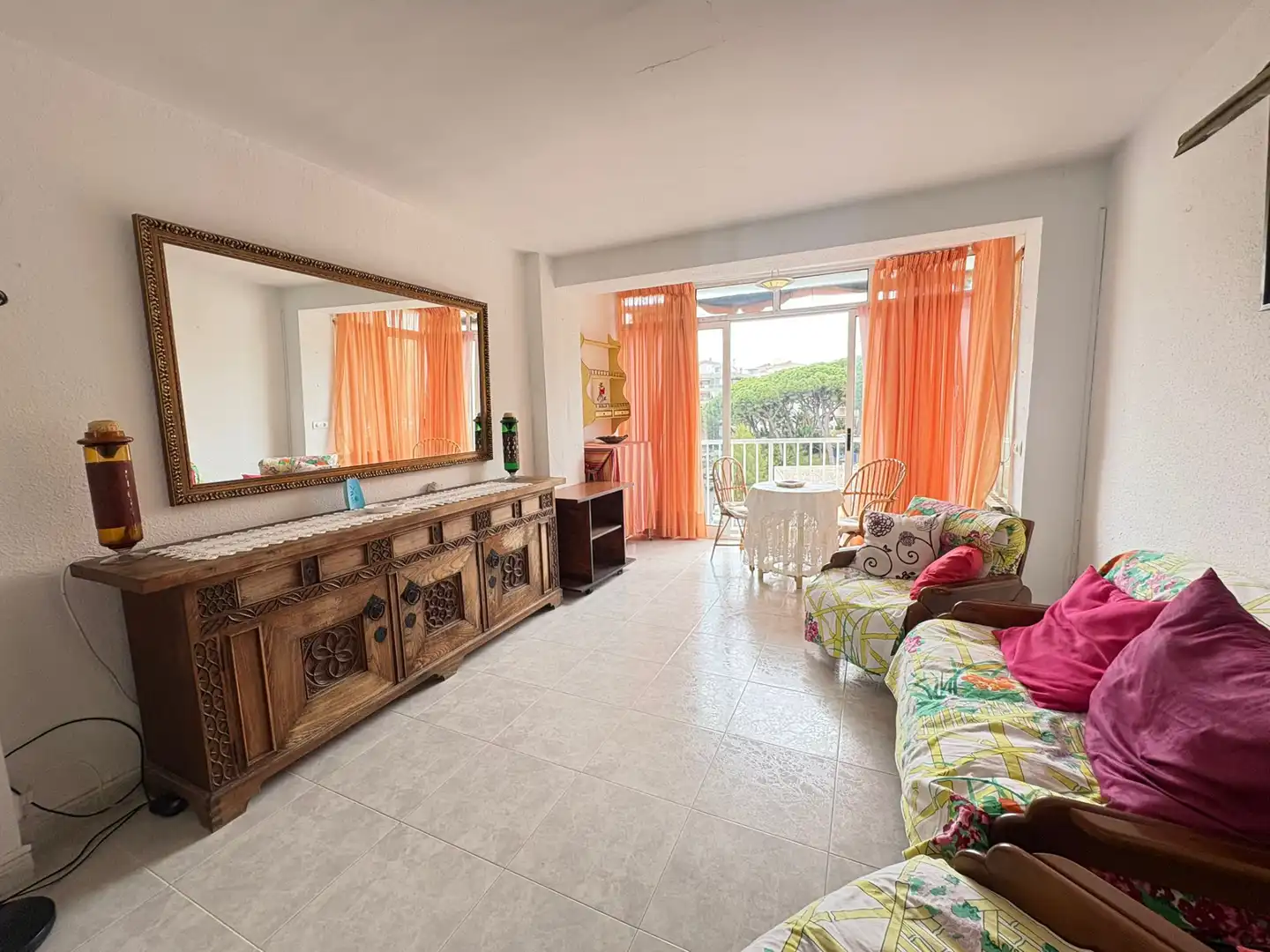 Appartamento con terrazza in vendita a Carrer de Brussel·les, imagen 4