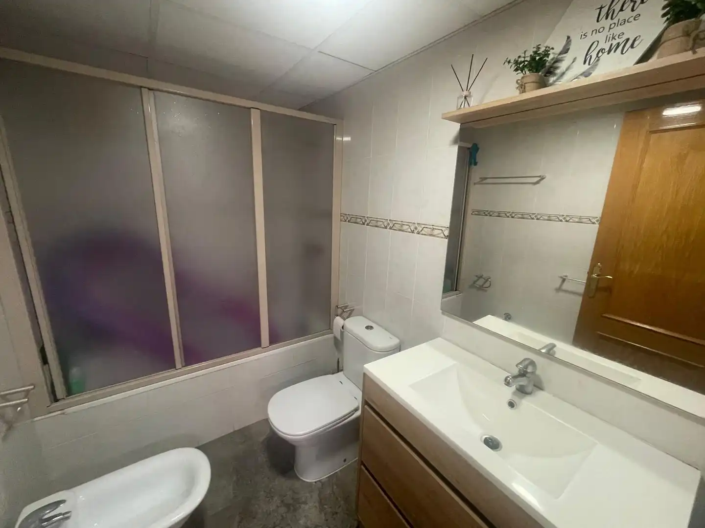 Bathroom of Flat for sale in Águilas  with Air Conditioner, Heating and Terrace