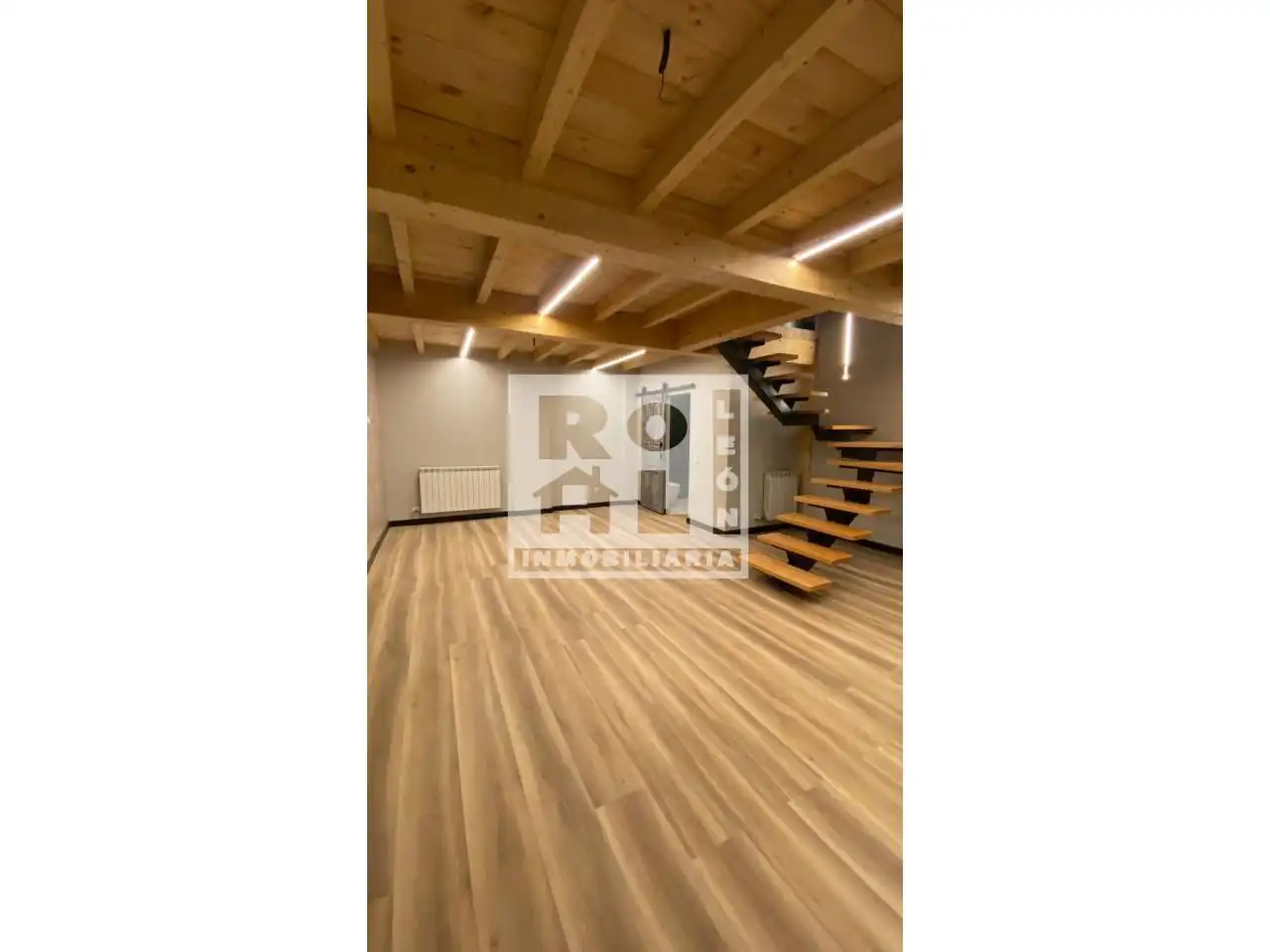 Houses for sale in Calle Carmen, Valverde de la Virgen