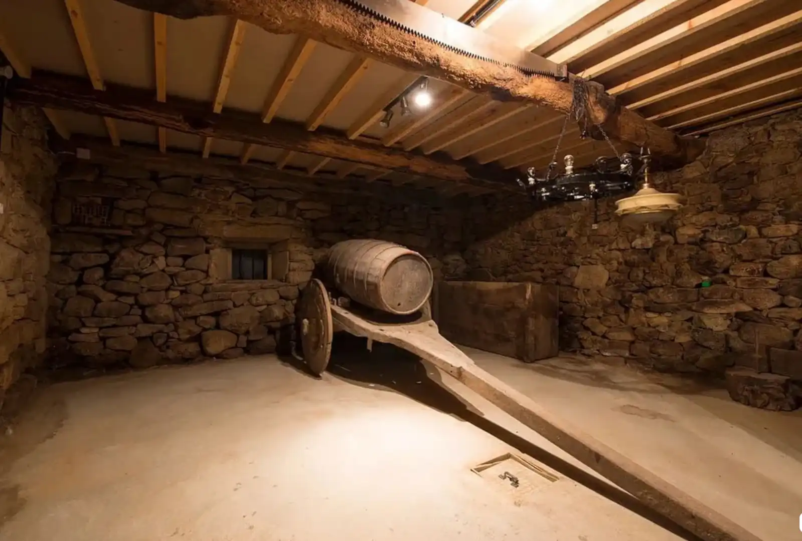 Finca rústica en venda en Chantada amb Moblat
