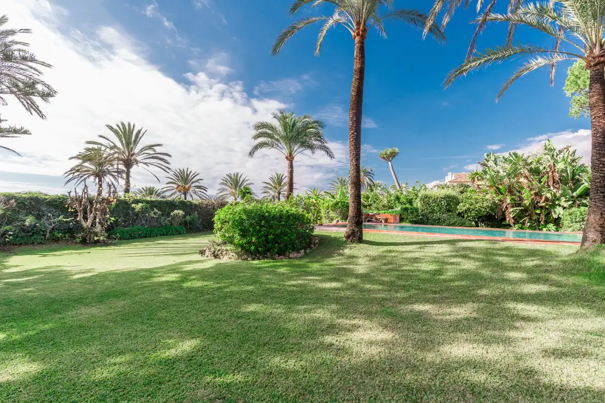 Jardín de Casa adosada en venta en Marbella con Aire acondicionado