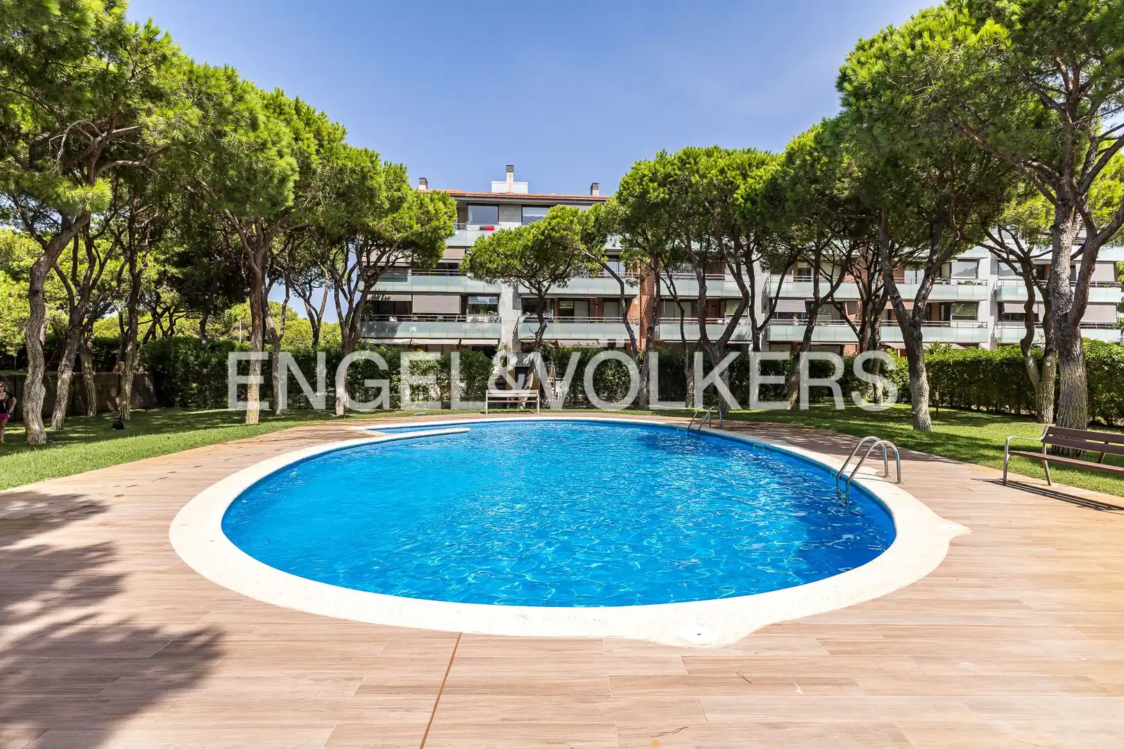 Swimming pool of Flat for sale in Gavà  with Air Conditioner, Heating and Parquet flooring