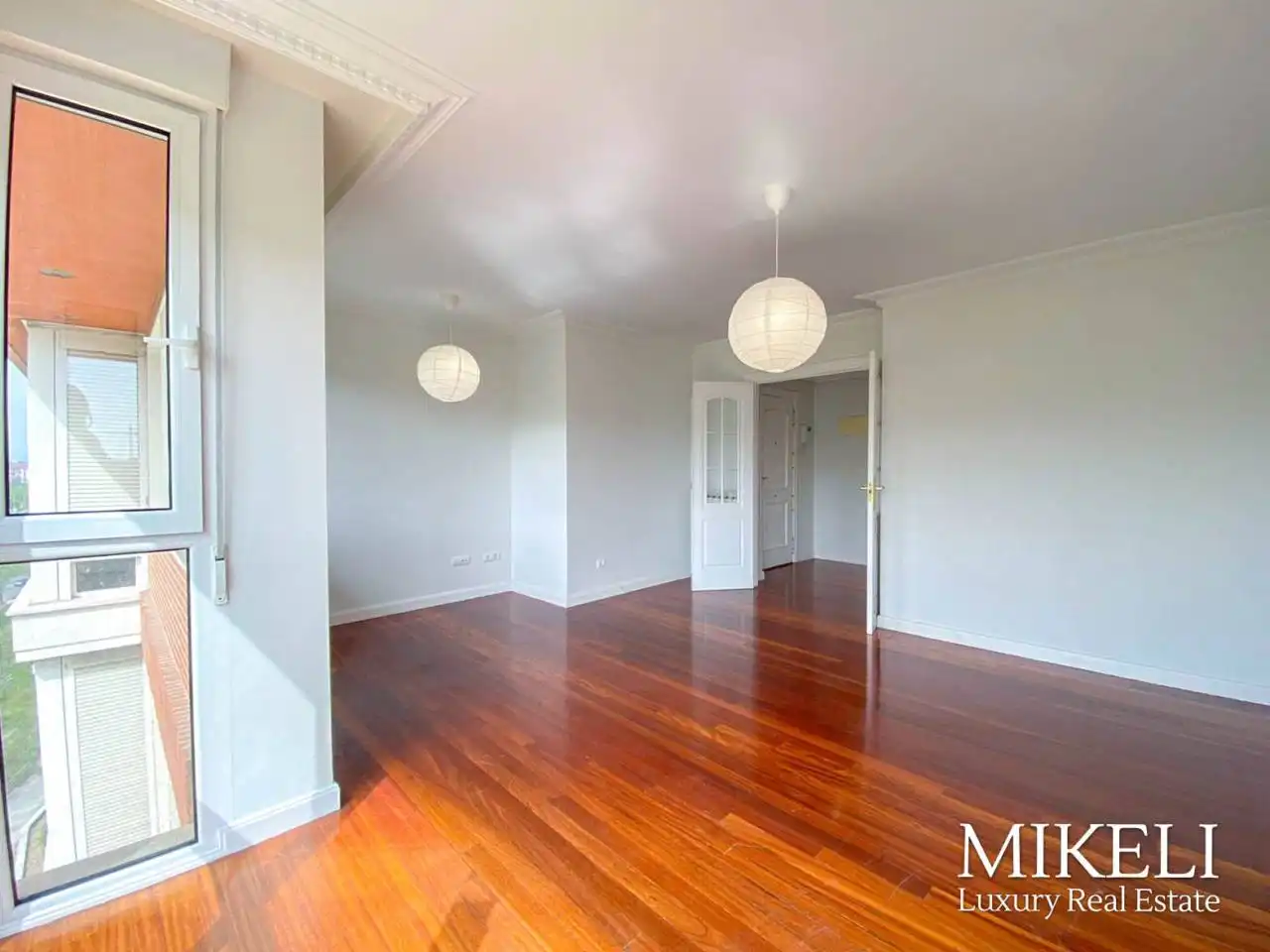 Living room of Flat for sale in Santander  with Heating, Storage room and Balcony