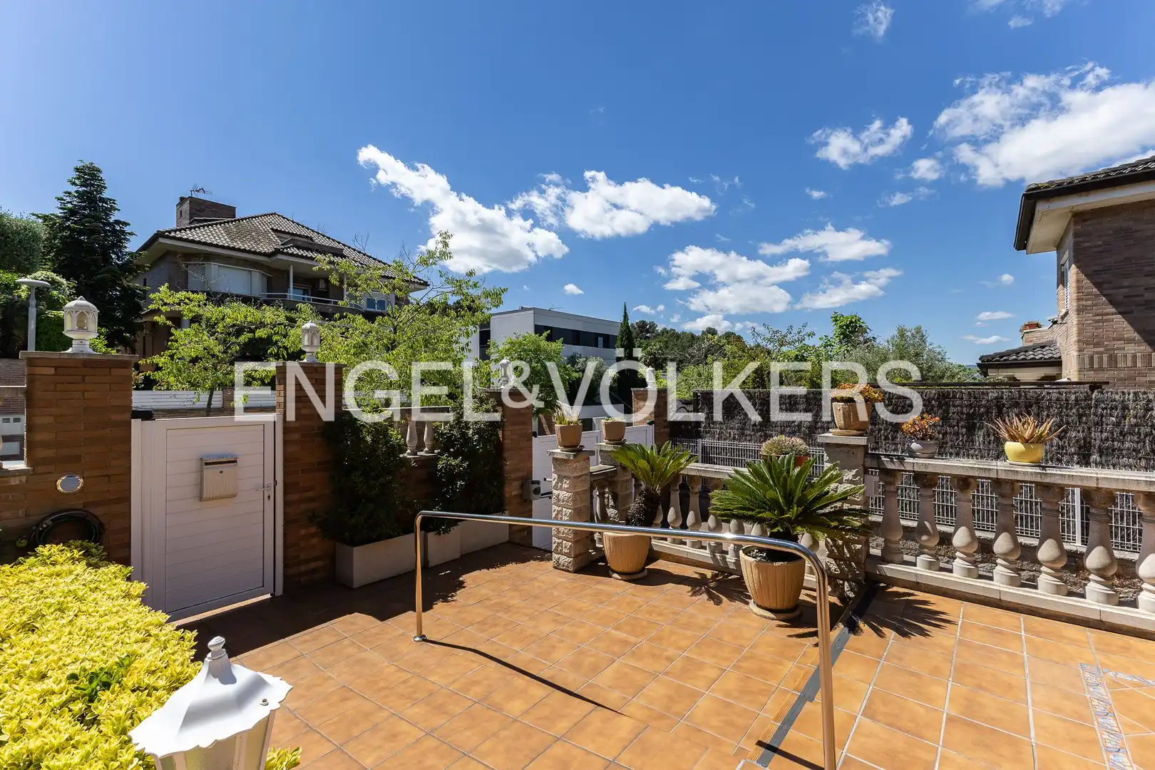 Terraza de Casa o chalet en venta en Molins de Rei con Aire acondicionado, Calefacción y Jardín privado