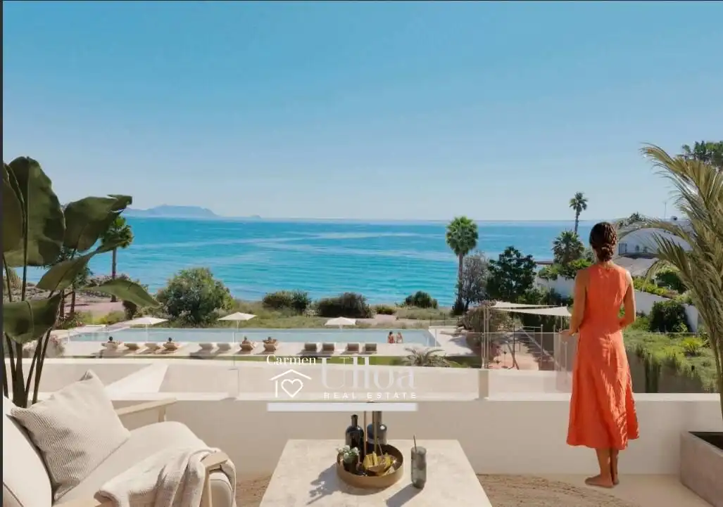 Maison mitoyenne avec piscine à vendre à Pueblo Español - Coveta Fumá