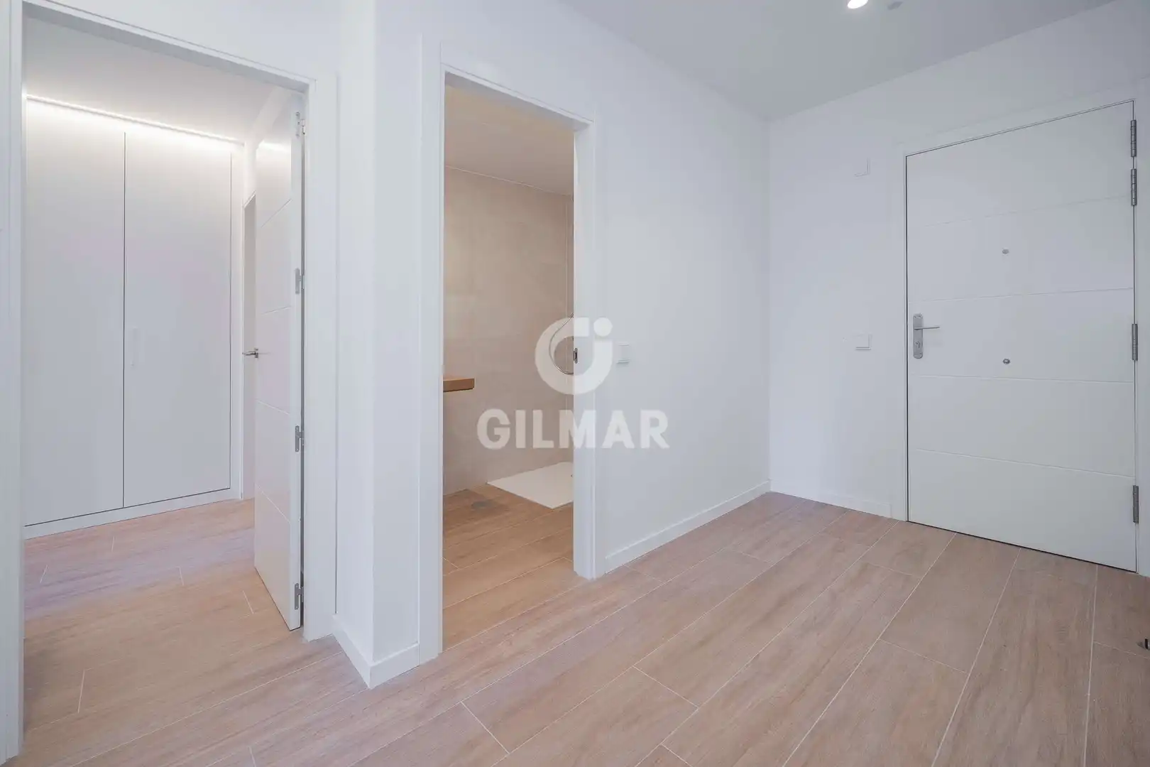 Planta baixa en venda en Madrid amb Calefacció, Jardí privat i Traster