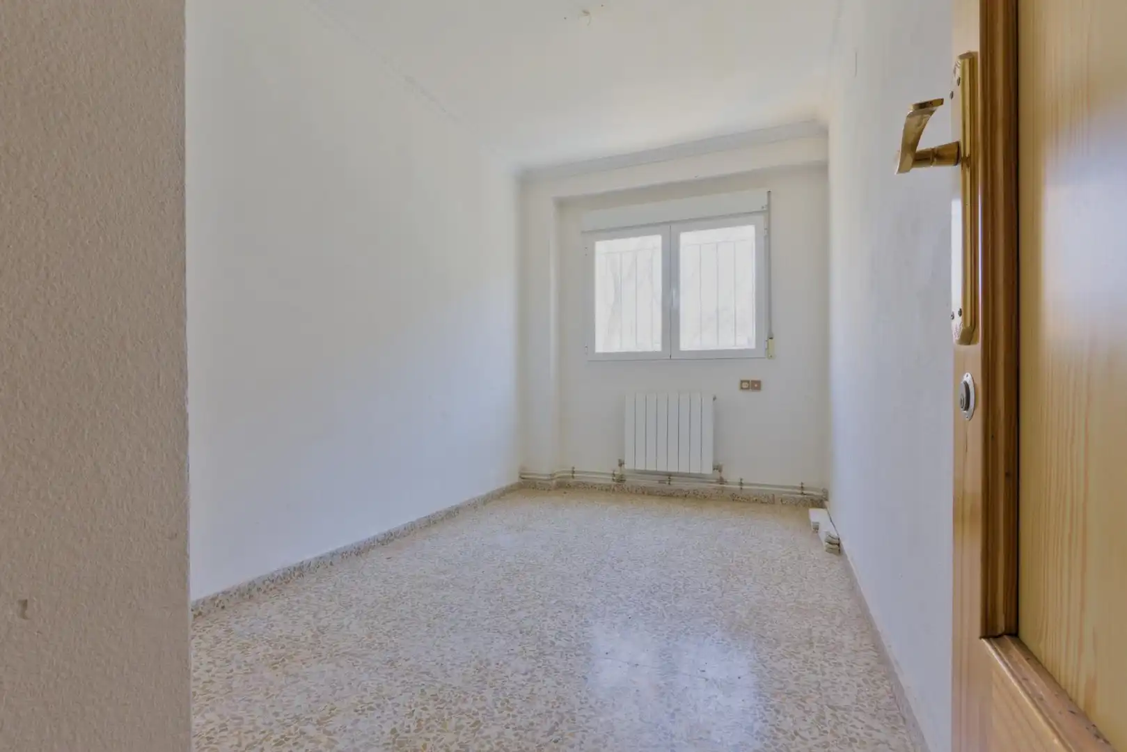 Bedroom of Flat for sale in Granada  with Heating