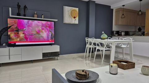 Espectacular y moderno apartamento cerca del centro y la playa., Bild 3