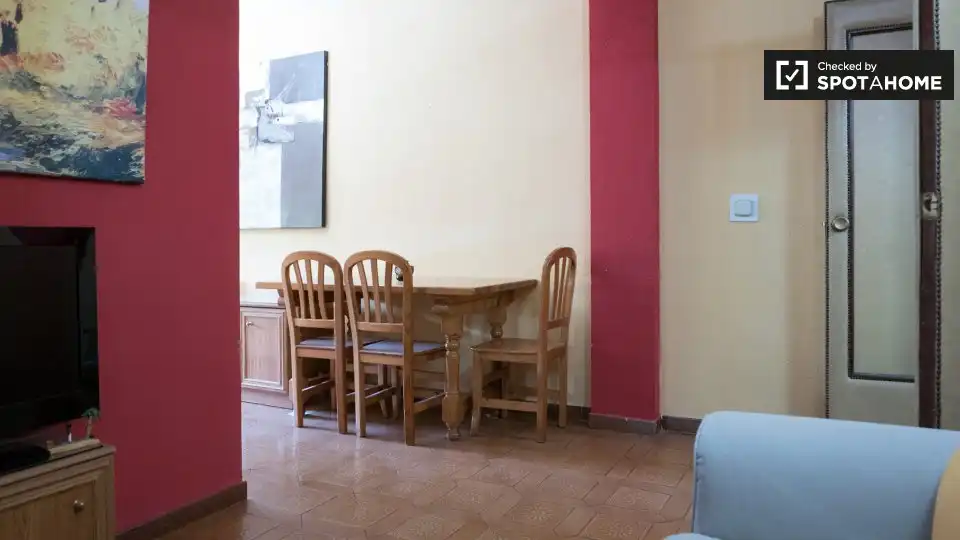 Habitació a Caballería Española