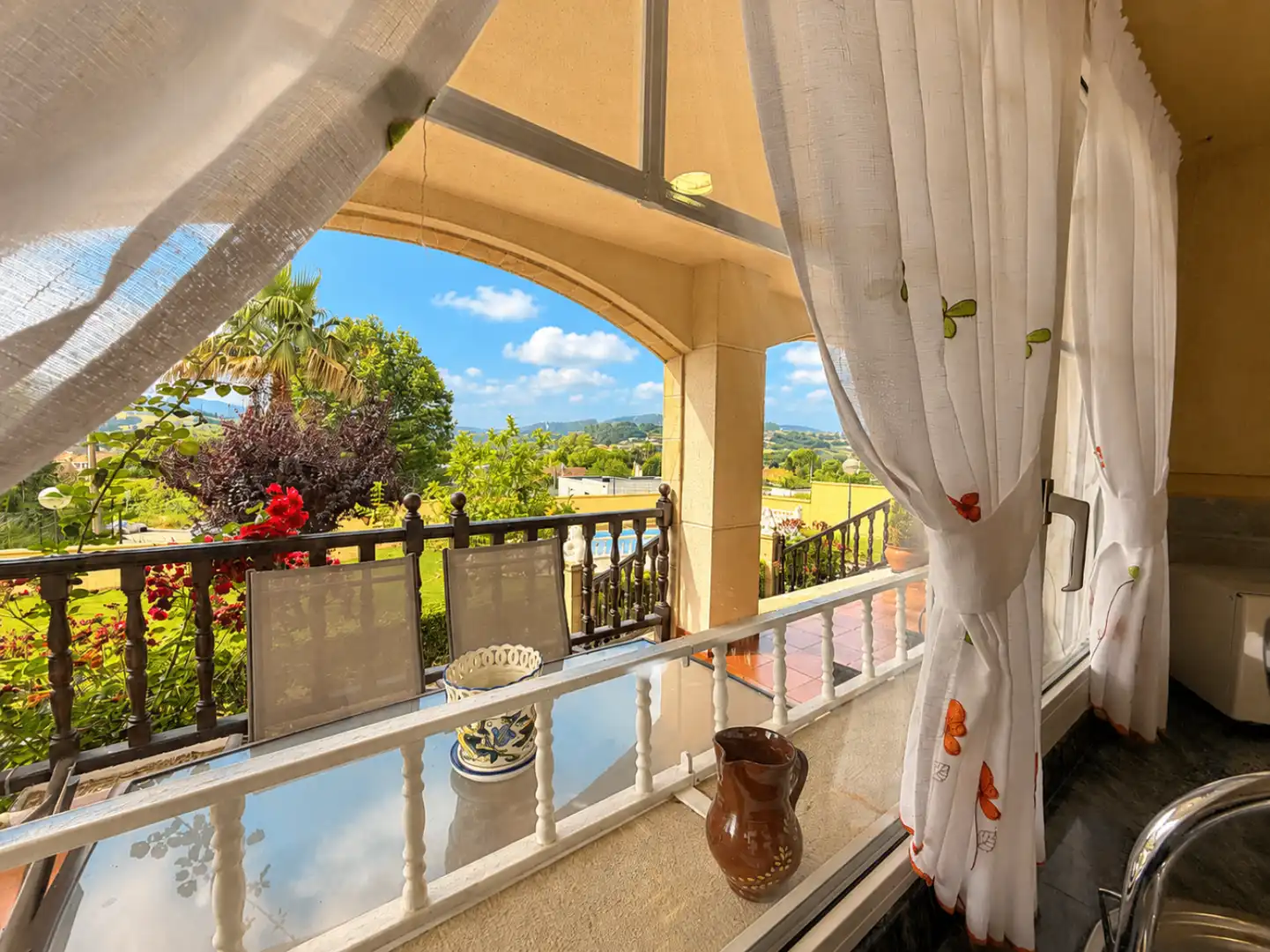 Terrasse von Haus oder Chalet zum Verkauf in Piélagos mit Heizung, Privatgarten und Terrasse