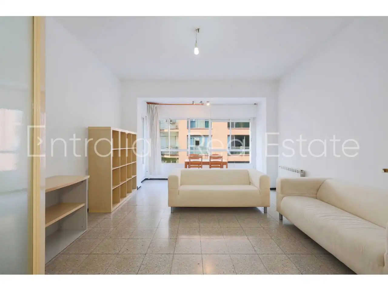 Appartamento con terrazza in vendita a Calle Francesc de Ciurana, imagen 4