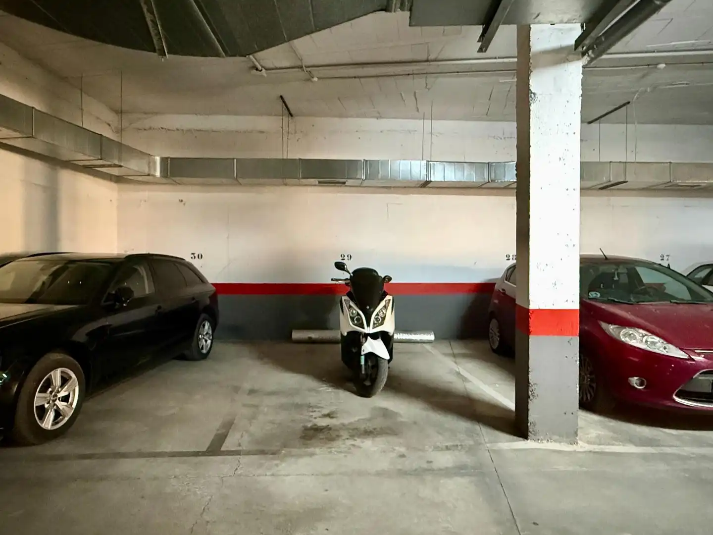 Parking de Casa adosada en venta en Medina Sidonia con Terraza, Balcón y Alarma