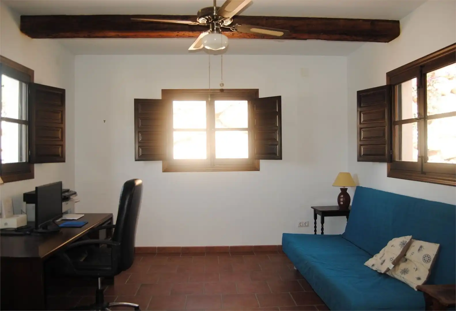 Sala de estar de Casa o chalet en venta en Vélez-Málaga con Aire acondicionado, Jardín privado y Terraza