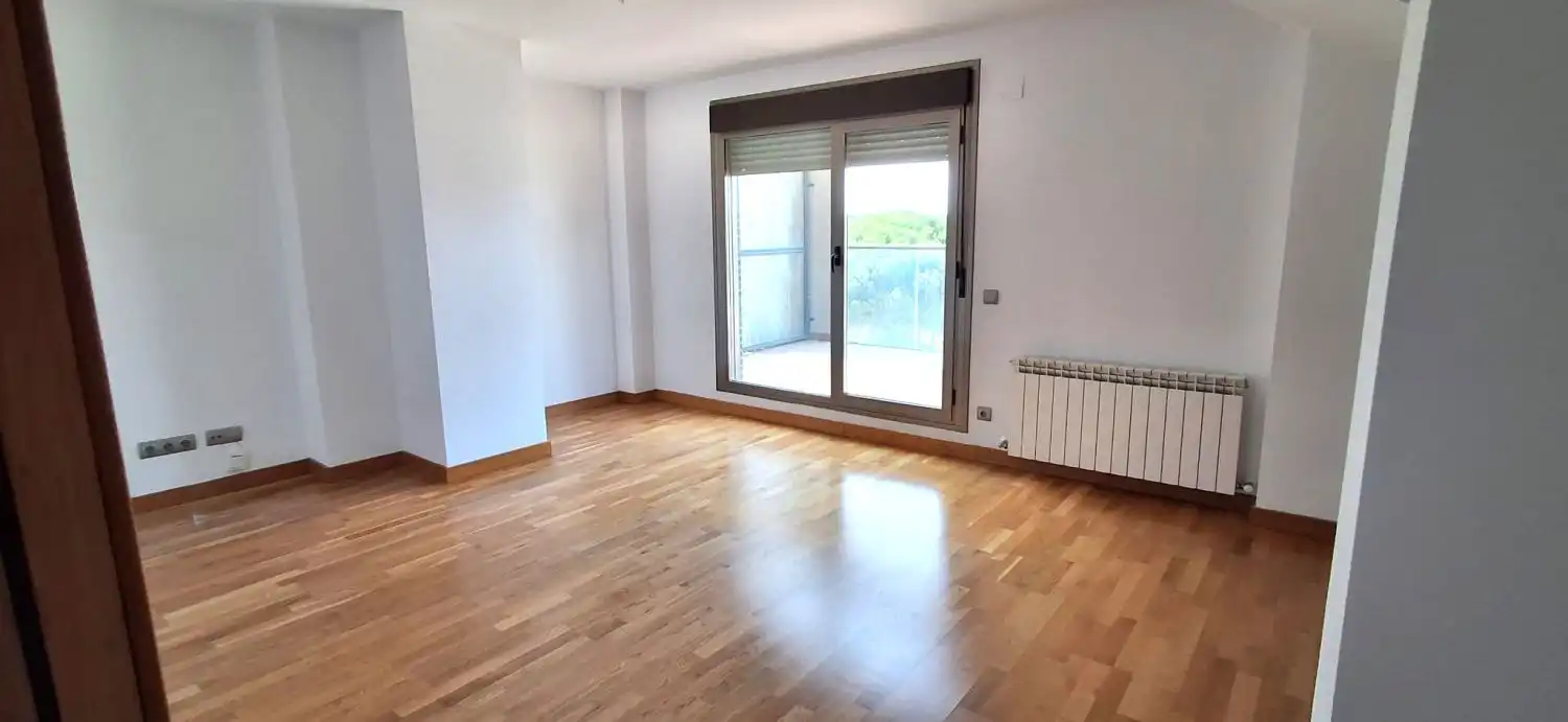 Dormitori de Dúplex en venda en Valladolid amb Calefacció, Parquet i Terrassa