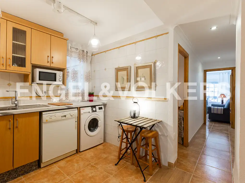 Kitchen of Flat for rent in Valencia  with Air Conditioner, Heating and Terrace